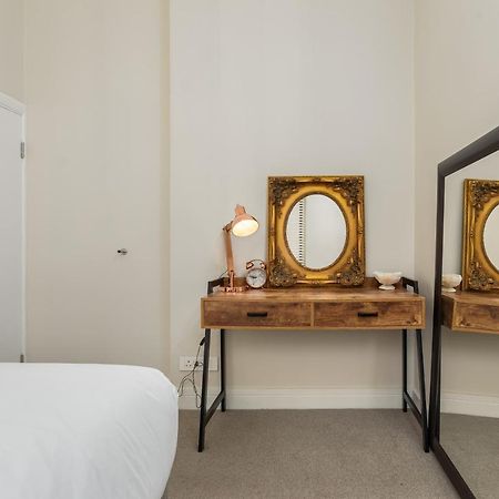 Warwick Mansions 12 Appartement Kaapstad Buitenkant foto